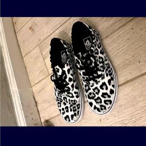 Womens Vans 9